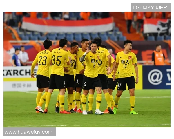 广州恒大与鲁能精彩对决集锦回顾球迷不容错过的经典瞬间